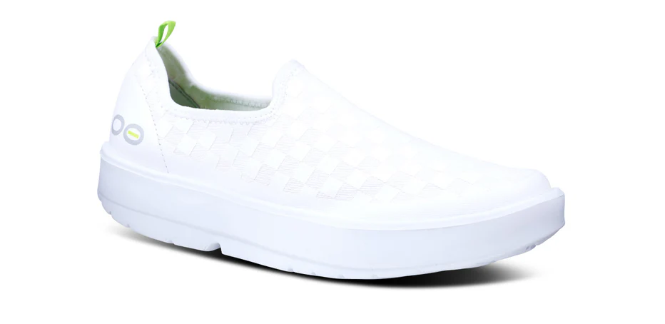 注目ブランド!! 新作♪ ◆OOFOS◆ WOMEN'S OOMG EEZEE LOW SHOE 5172BLACK_shot2.jpg?v=